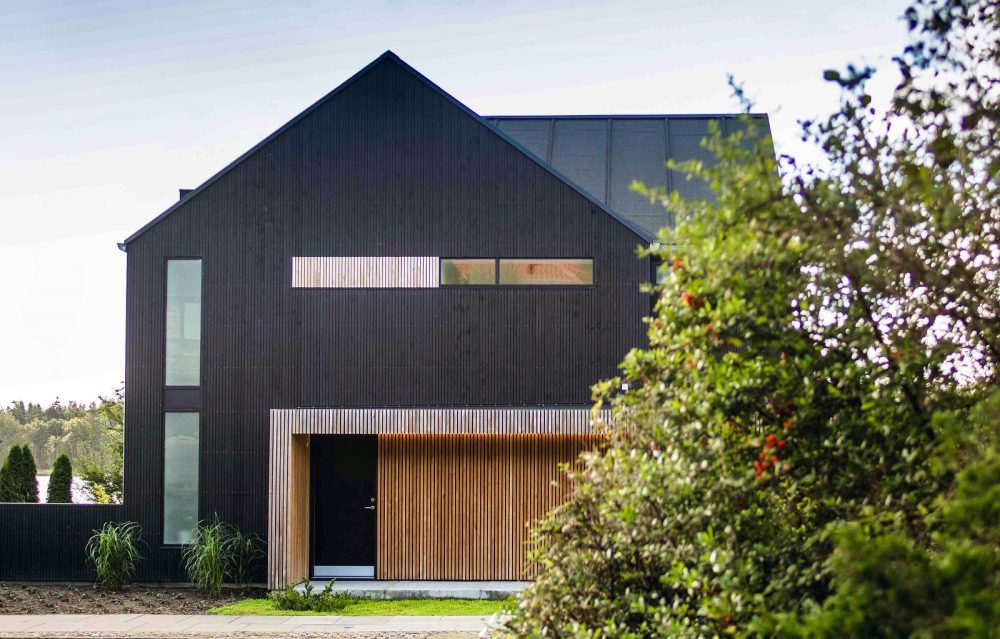 Villa med Superwood facebeklædning